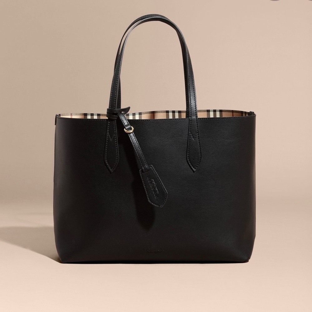 Brand New Burberry Reversible Tote Black - Small